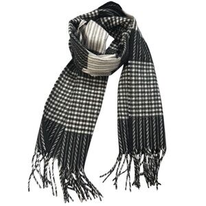 CASHMINK Black + White Plaid Scarf, 100% acrylic, V. Fraas Germany, 12 x 60